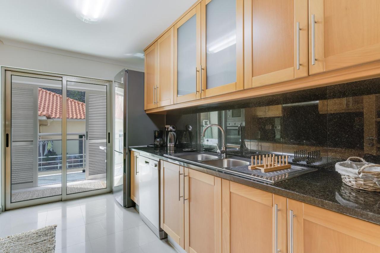 Sunny Beach Machico Apartment By Hr Madeira ภายนอก รูปภาพ