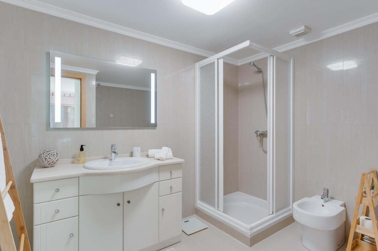 Sunny Beach Machico Apartment By Hr Madeira ภายนอก รูปภาพ